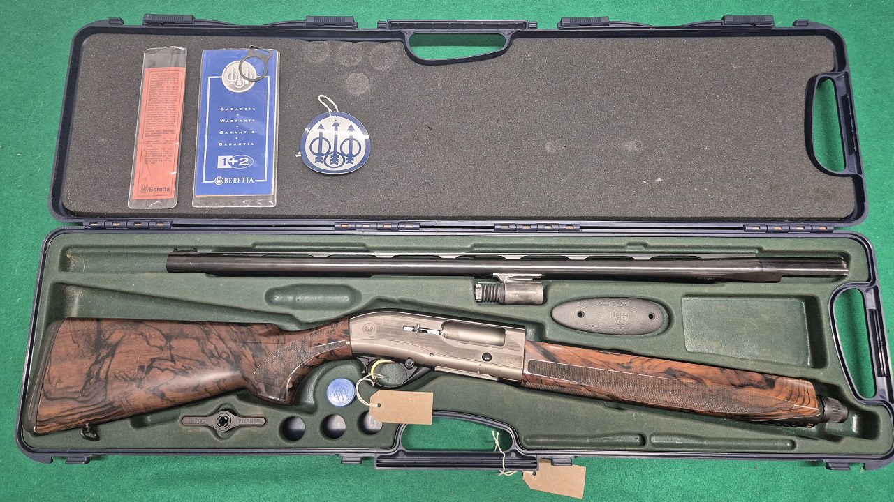 Beretta AL391 12g cased